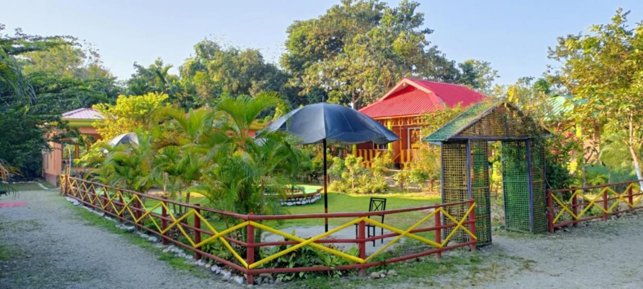 Prakriti Neerh Hotel Jyoti Gaon Luaran gambar