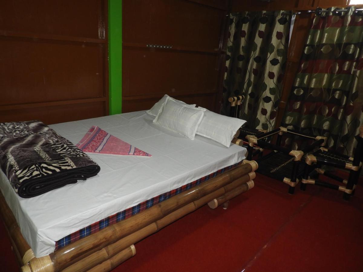 Prakriti Neerh Hotel Jyoti Gaon Luaran gambar